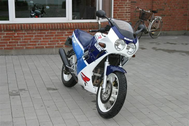 Suzuki GSX-R 250  billede 3