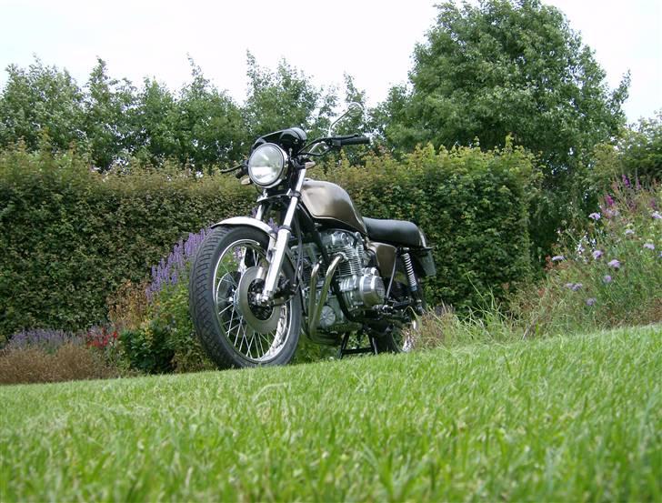 Suzuki GS 550 billede 16