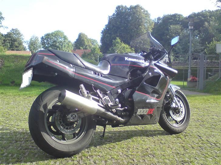 Kawasaki GPZ 1000 RX billede 4