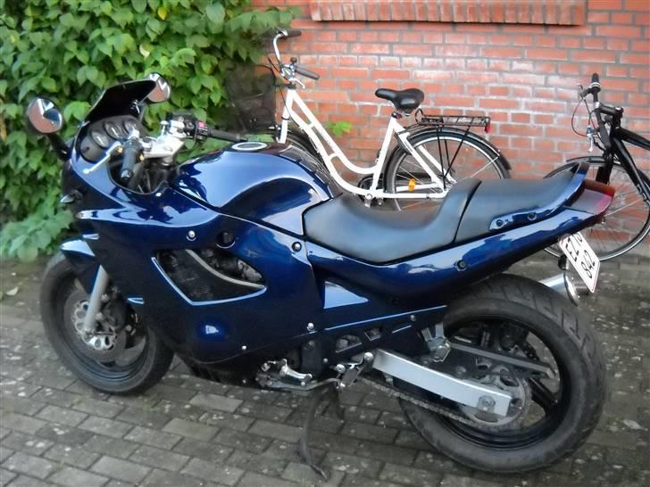 Suzuki GSX 600F billede 10