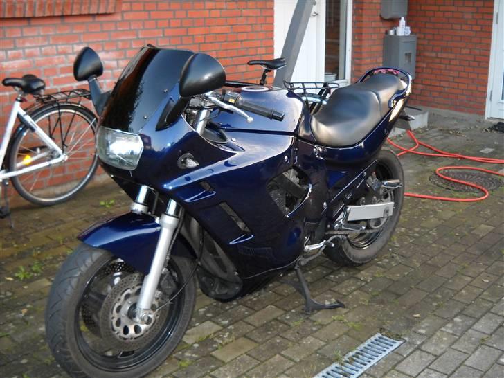 Suzuki GSX 600F billede 11