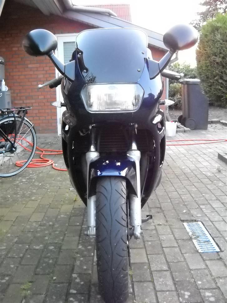 Suzuki GSX 600F billede 12