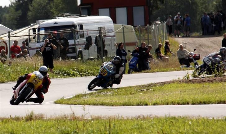 Ducati F1 Racer SOLGT billede 18