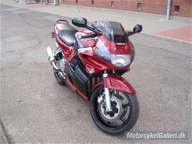 Honda CBR 600F billede 1