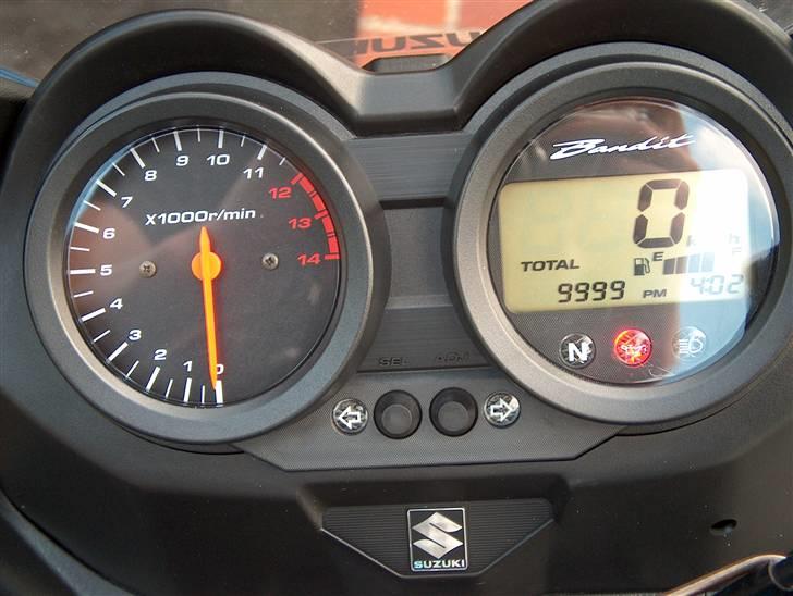 Suzuki gsf 650 billede 11