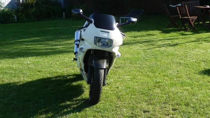 Honda CBR 600 F2 billede 11