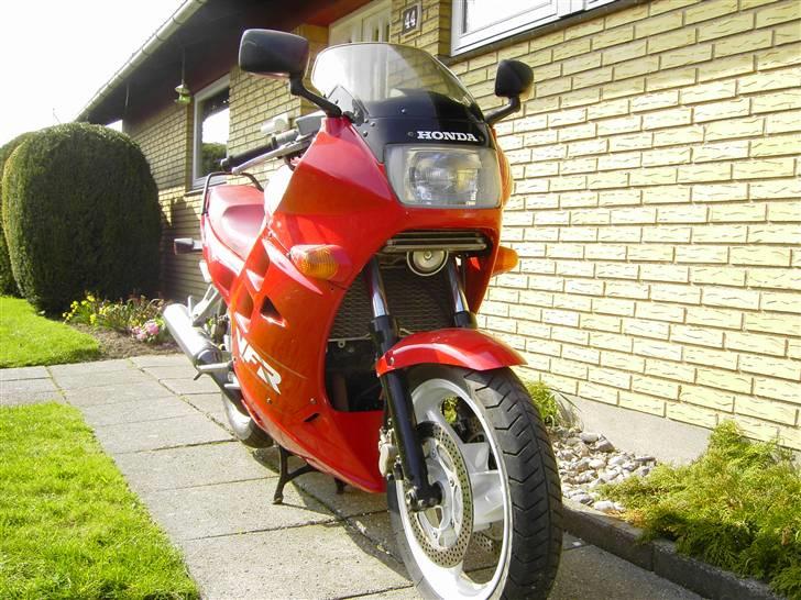Honda vfr 750 billede 2