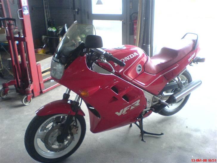 Honda vfr 750 billede 3