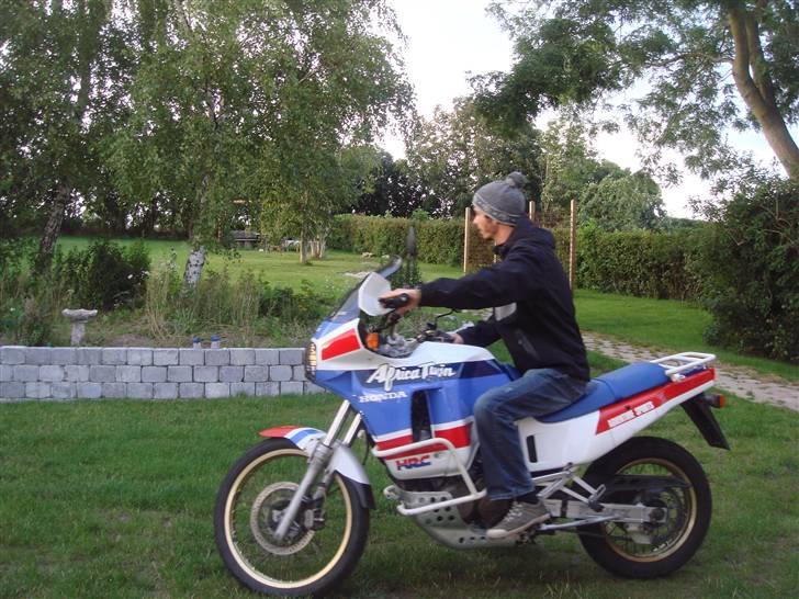 Honda XRV 650 AT - Solgt - - Den sidste nye hjelmmode billede 9