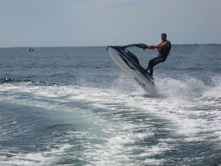 Yamaha R6 billede 12