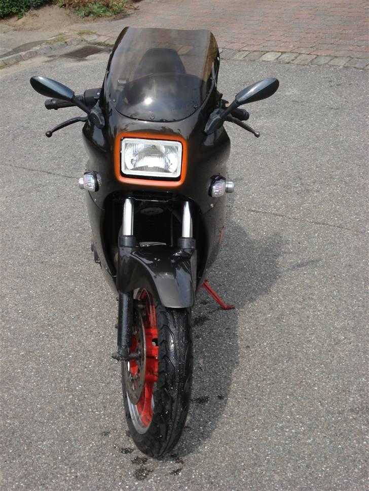 Suzuki GSX 400x "TILSALG" billede 2