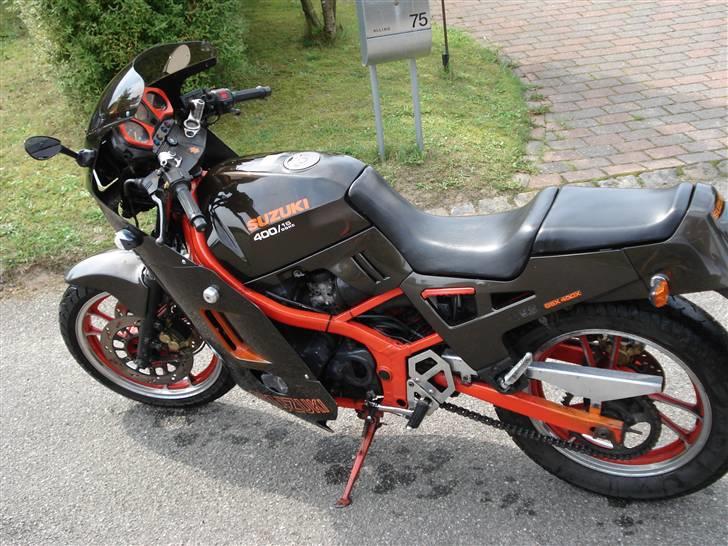 Suzuki GSX 400x "TILSALG" billede 9