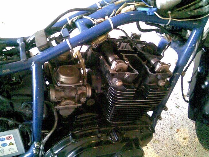 Suzuki GSX 400E - Solgt billede 4