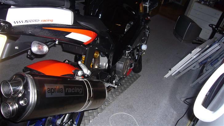 Aprilia Tuono 1000 R Factory billede 3