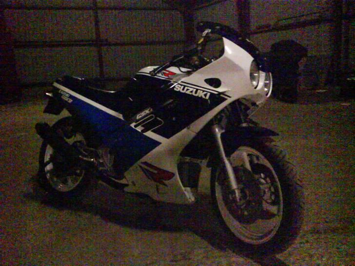 Suzuki Gsx-R 250 ccm (Solgt) billede 2