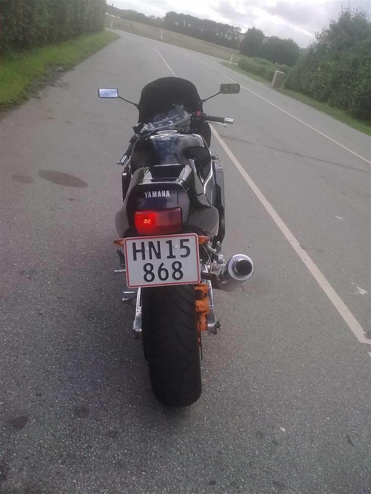 Yamaha FZR1000 (Solgt) billede 10