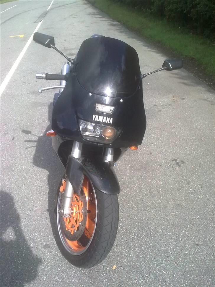 Yamaha FZR1000 (Solgt) billede 12