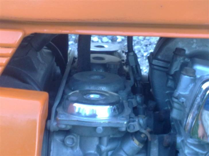 Suzuki gsx400f kantana soldt billede 5