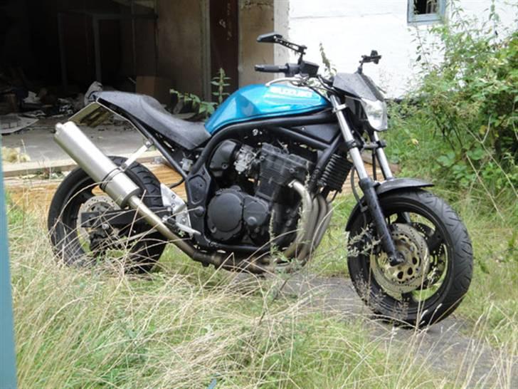 Suzuki GSF 600 billede 4