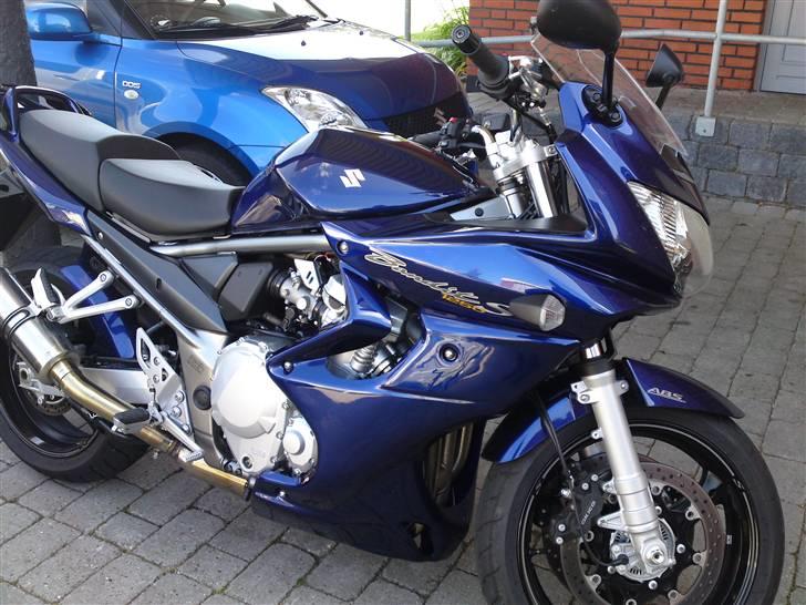 Suzuki GSF1250SA - Nu mangler den kun andre blink.... billede 1