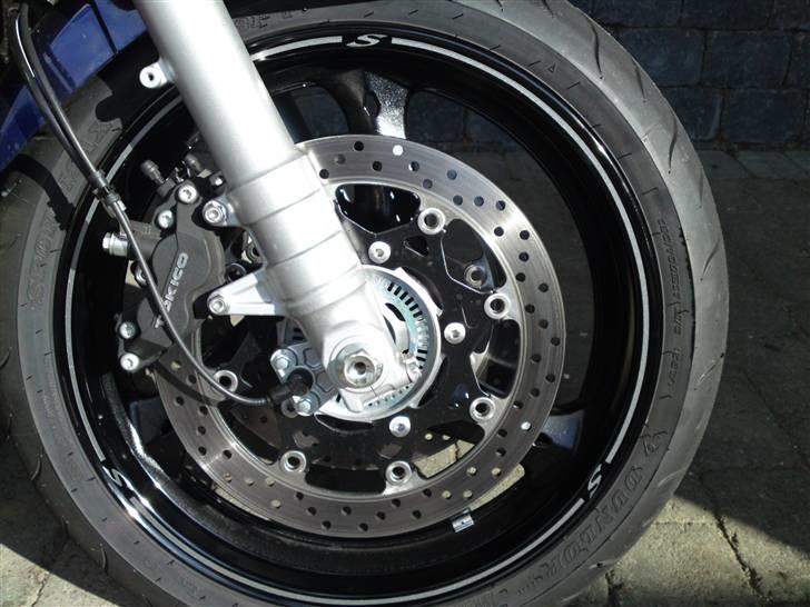 Suzuki GSF1250SA - Rim´s i samme farve som stel :-) billede 8