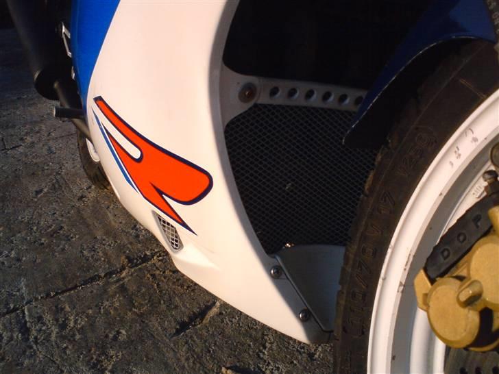 Suzuki Gsx-R 250 ccm (Solgt) billede 5
