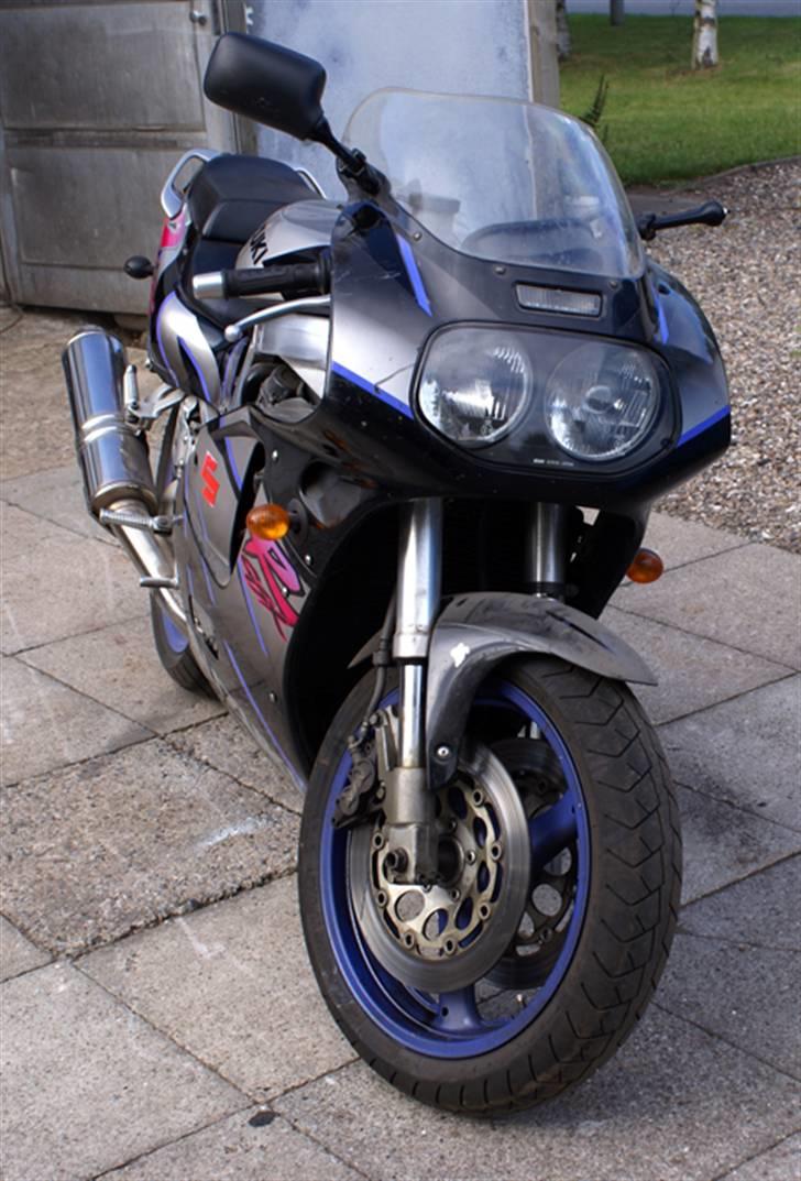 Suzuki GSX750R *solgt* billede 1