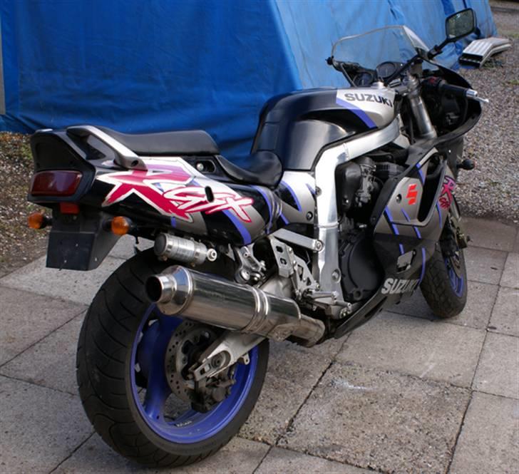 Suzuki GSX750R *solgt* billede 2