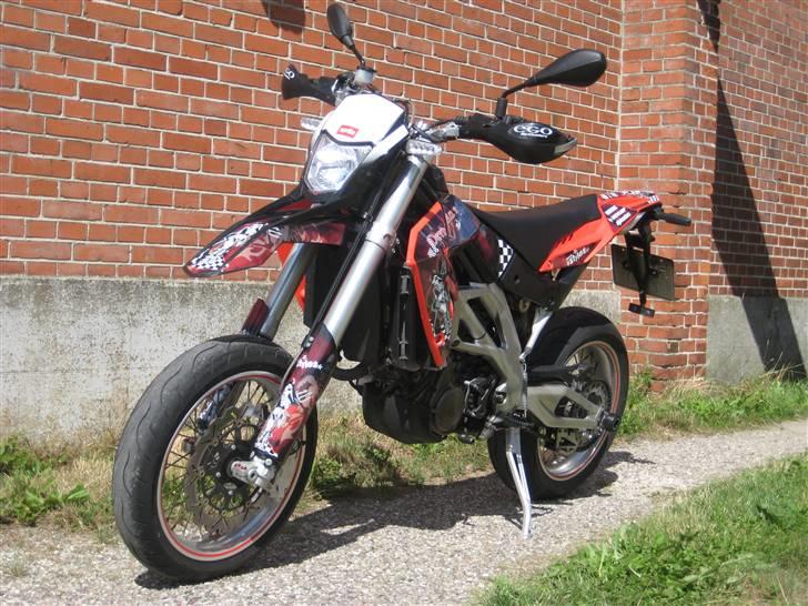 Aprilia SXV 550 (solgt) billede 8