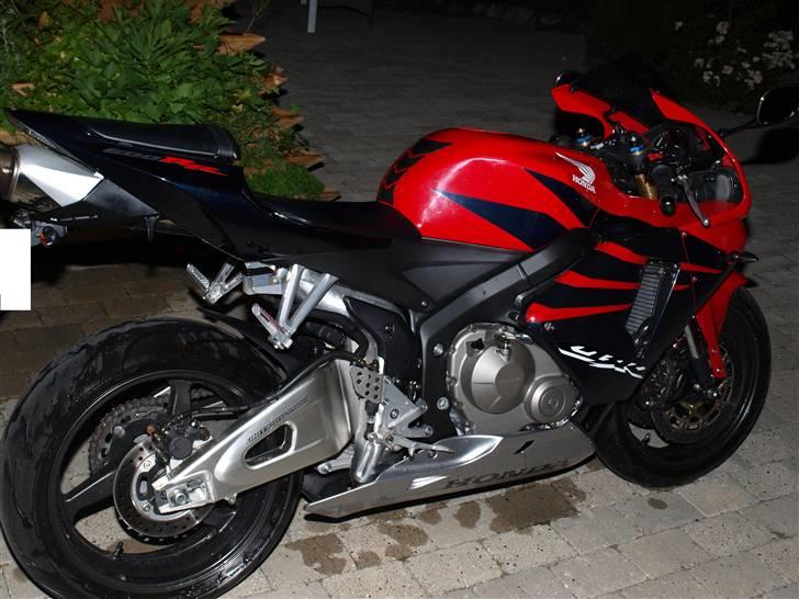 Honda CBR 600RR billede 2