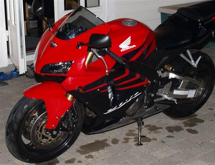 Honda CBR 600RR billede 4