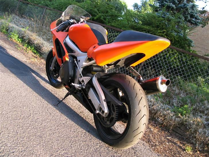 Yamaha YZF R6 bane ged (SOLGT) billede 7