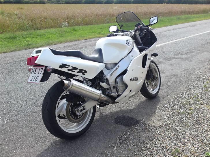 Yamaha FZR 1000 Exup TILSALG billede 1