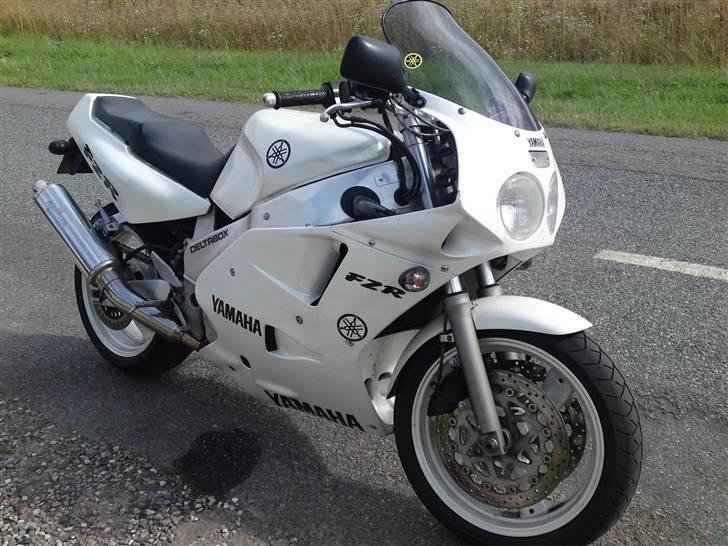 Yamaha FZR 1000 Exup TILSALG billede 5