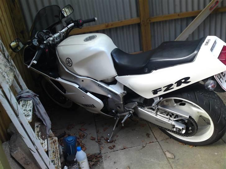 Yamaha FZR 1000 Exup TILSALG billede 6