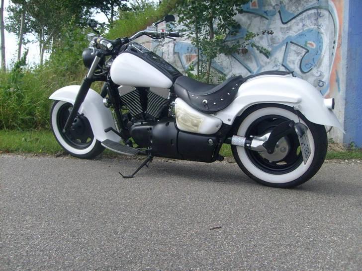 Suzuki Intruder VL 1500 billede 3