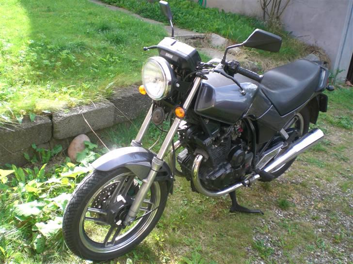 Yamaha XS 400 Dohc Seca billede 8