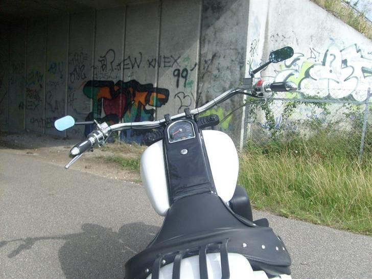 Suzuki Intruder VL 1500 billede 10