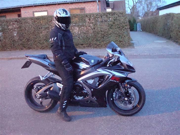 Suzuki GSXR 750 billede 2