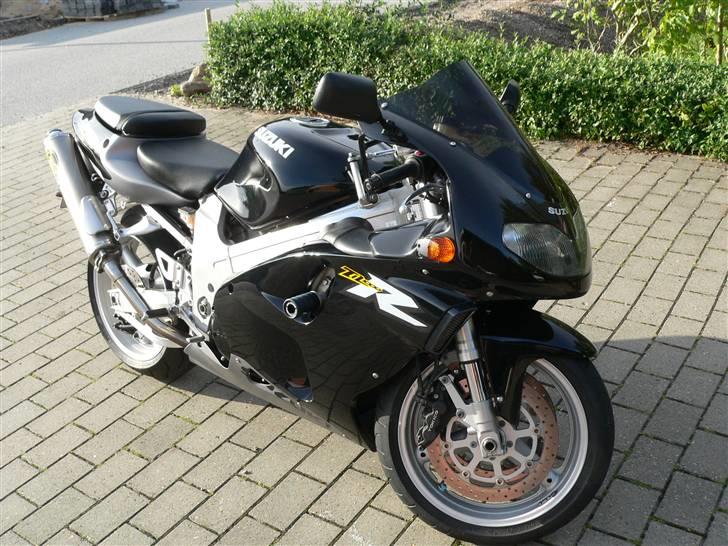 Suzuki TL1000R Solgt billede 8