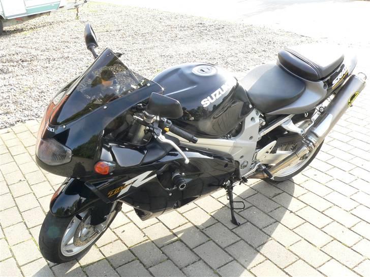 Suzuki TL1000R Solgt billede 10