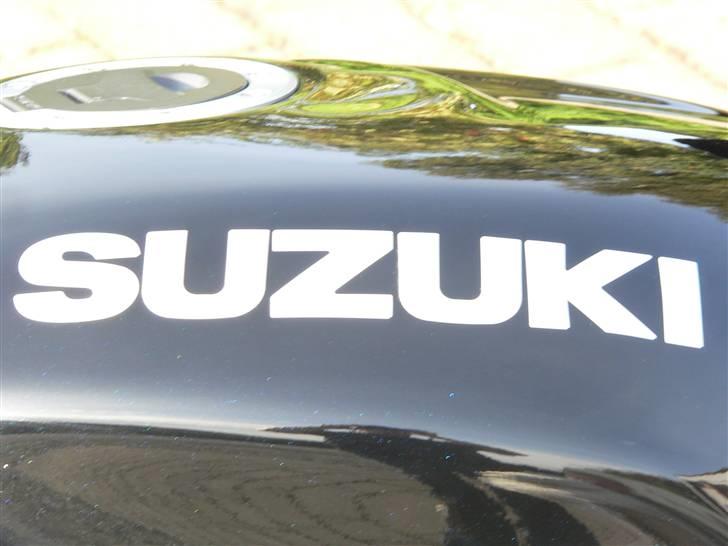 Suzuki TL1000R Solgt - Før tanken blev malet. billede 15