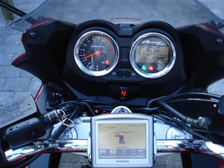 Suzuki GSF1200SA BANDIT (solgt) - GPS, Varmehåndtag og Gearindikator eftermonteret billede 7