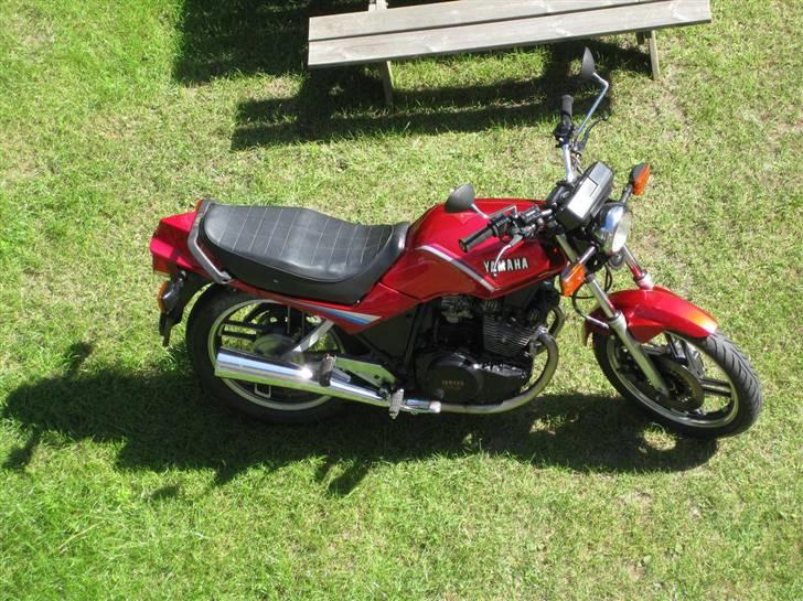 Yamaha XS 400 DOHC ** SOLGT ** - Set fra højden.... billede 1