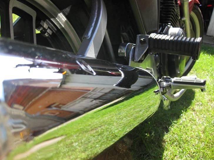 Yamaha XS 400 DOHC ** SOLGT ** - Helt nye Sito potter. Giver en god dyb lyd, og så er indmaden til dels fjernet. billede 3