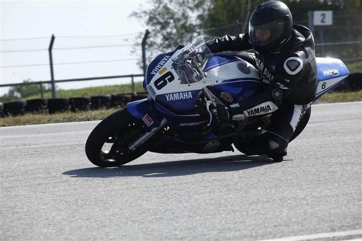 Yamaha YZF R6 '01 Banecykel (Solgt) - Sturup 1-2 Aug 2009 billede 5