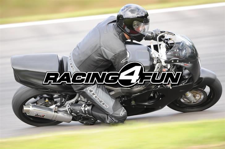 Honda CBR 1100 XX - min forrige racer... er nu solgt til fordel for en gixer 750R 02 billede 8