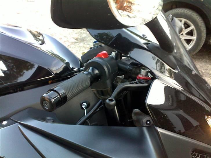 Suzuki GSX-R750 [SOLGT] billede 5