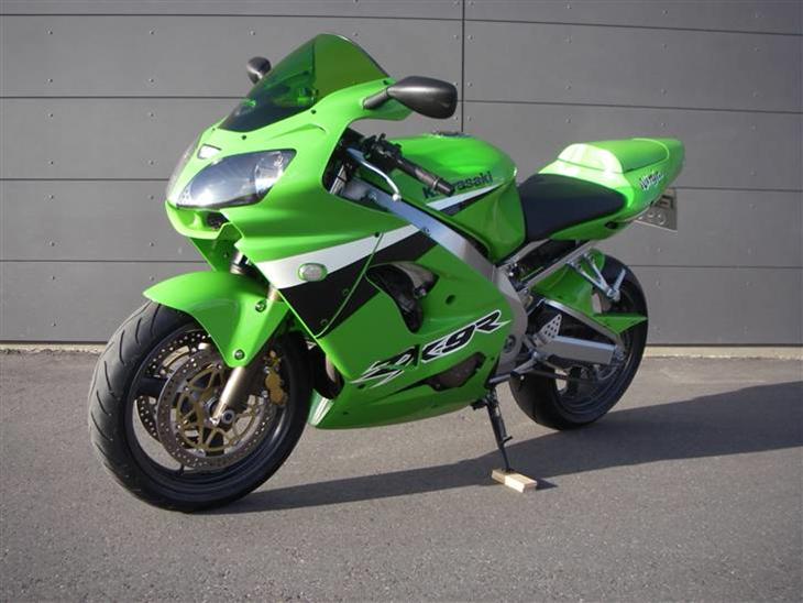 zx9r 2004