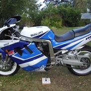 Suzuki gsxr 1100